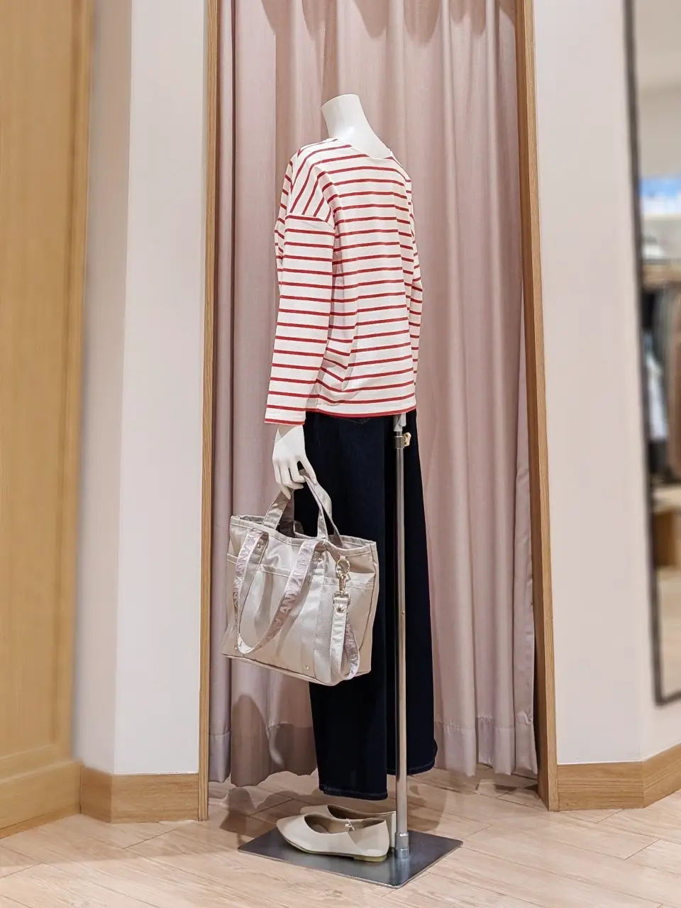 ANY 岩田 コーディネート画像