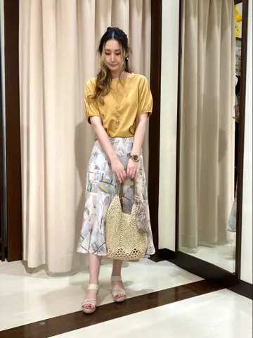 ANY SIS STAFF コーディネート画像