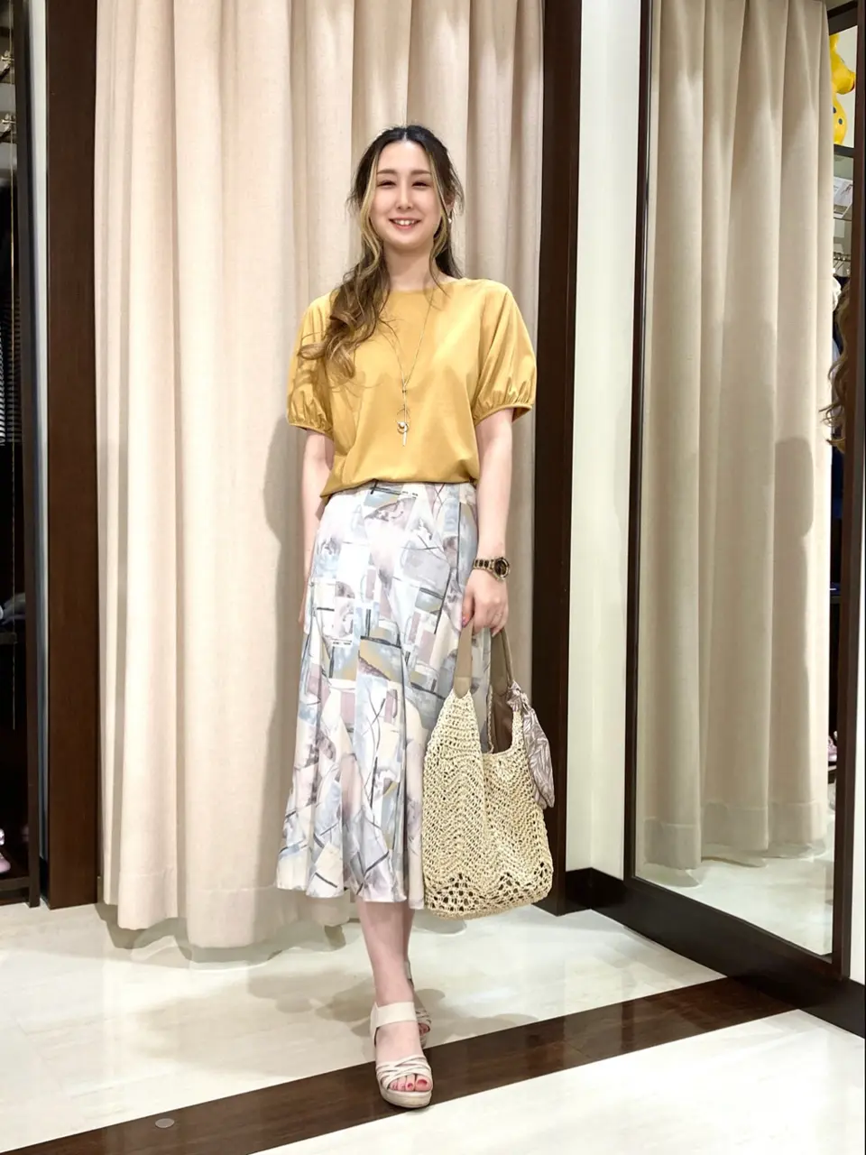 ANY SIS STAFF コーディネート画像