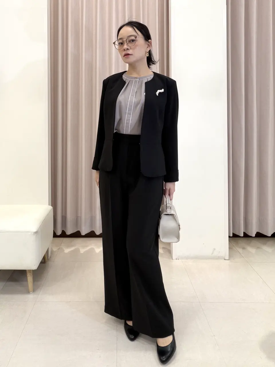 ANY SIS ナラ コーディネート画像