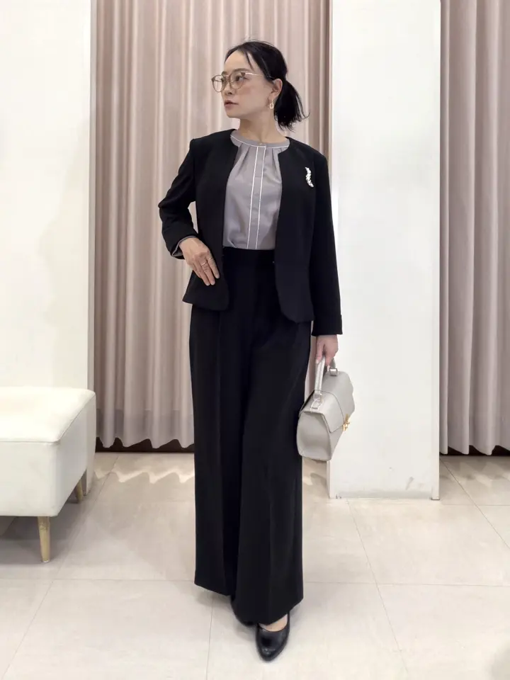 ANY SIS ナラ コーディネート画像