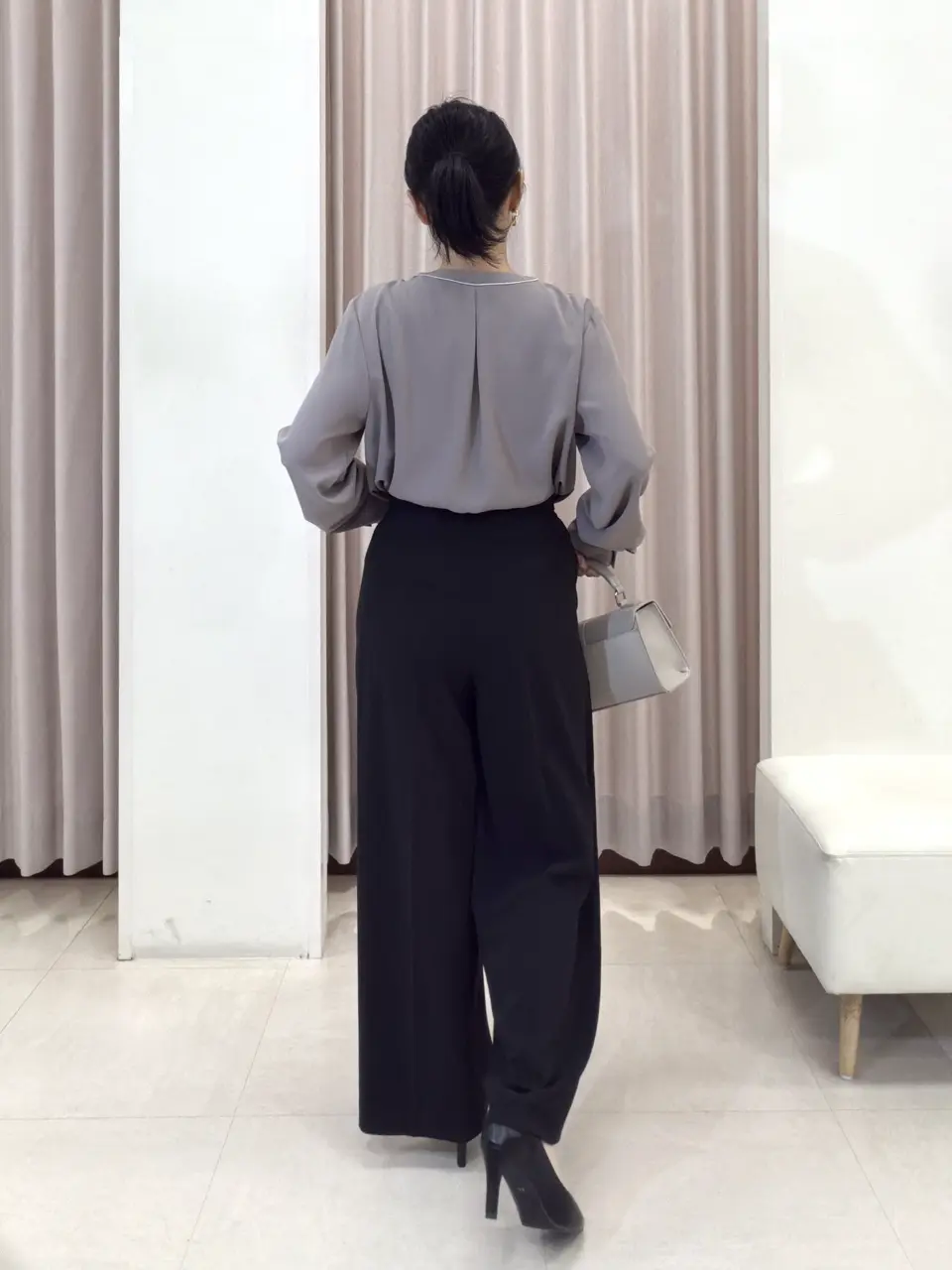 ANY SIS ナラ コーディネート画像