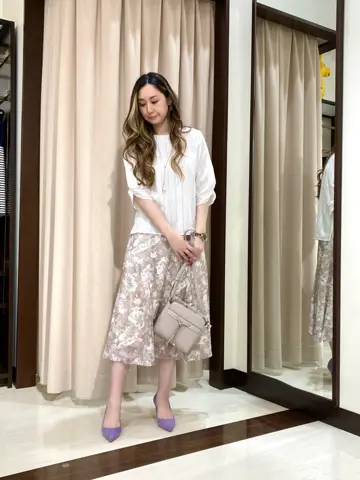 ANY SIS STAFF コーディネート画像