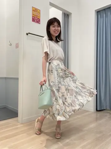 ANY SIS 古田(足立) コーディネート画像