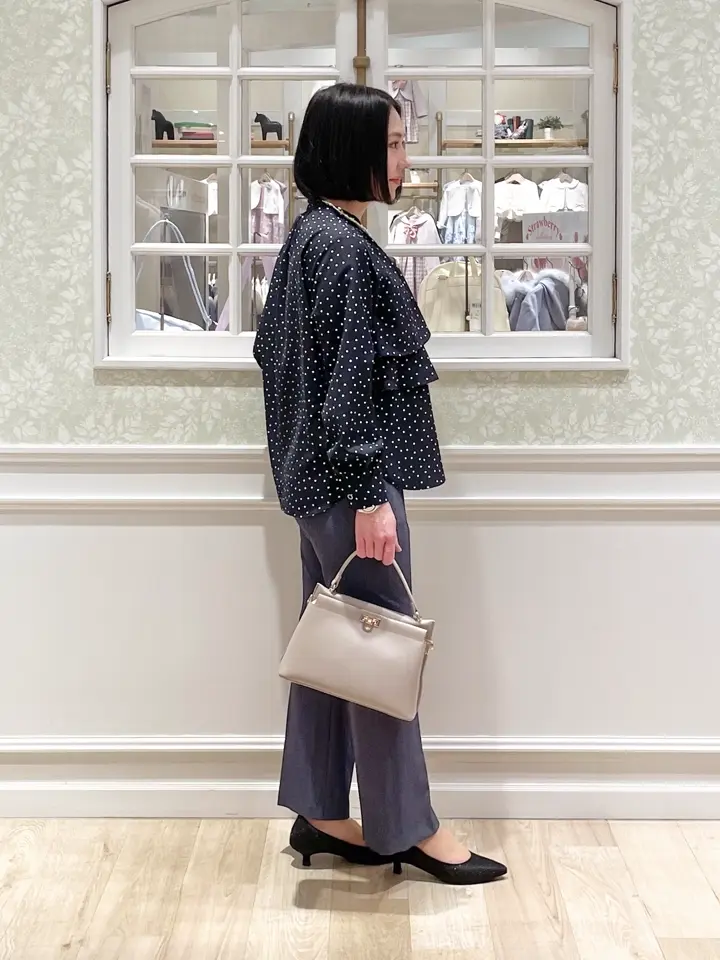 ANY SIS MIKA コーディネート画像