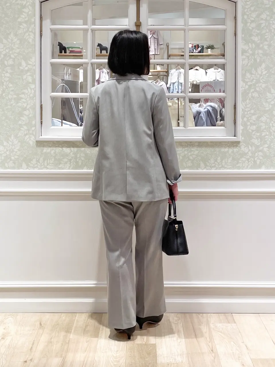 ANY SIS MIKA コーディネート画像