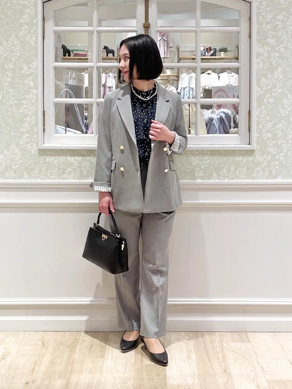 ANY SIS MIKA コーディネート画像