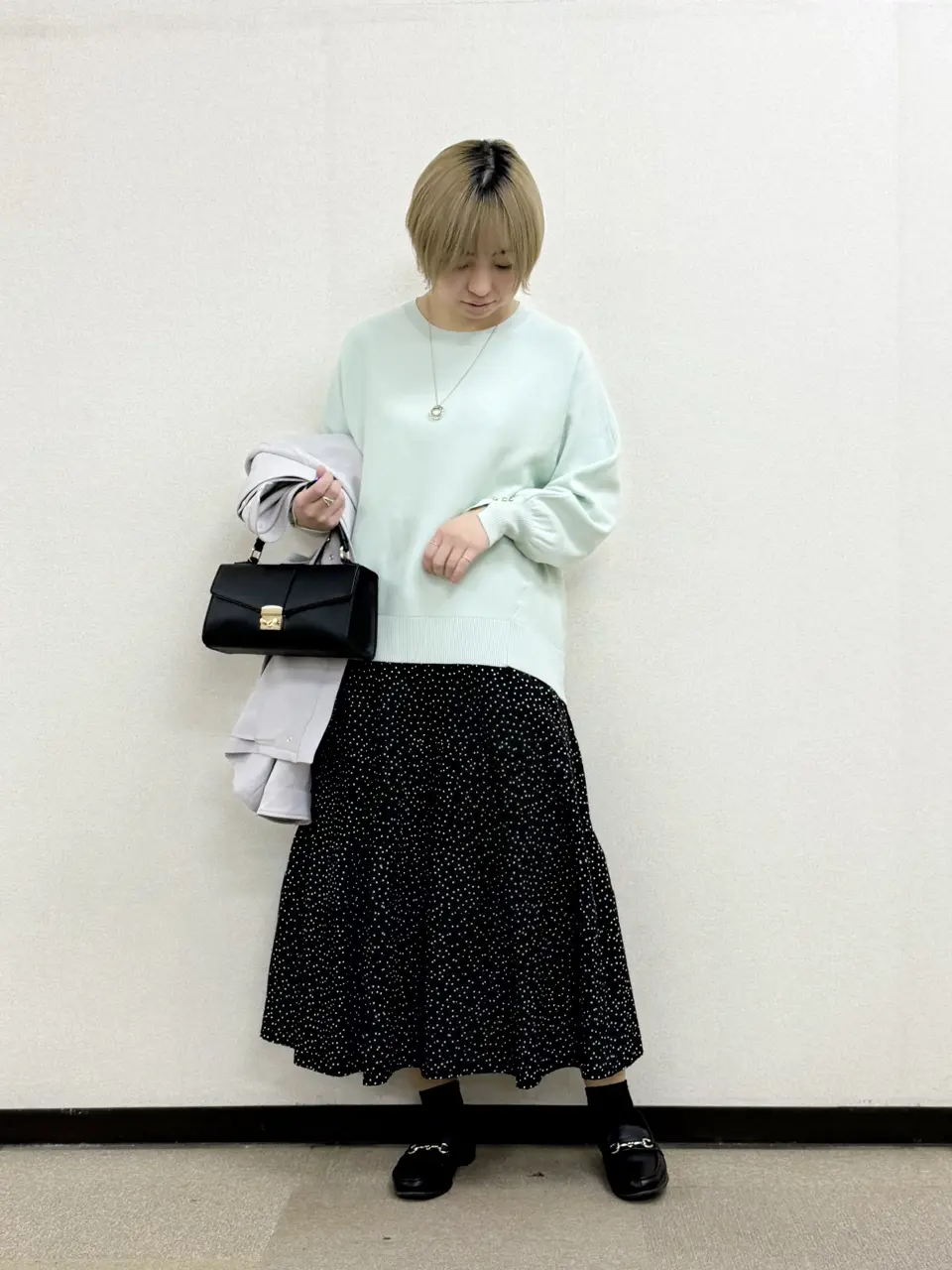 ANY SIS 村上 コーディネート画像