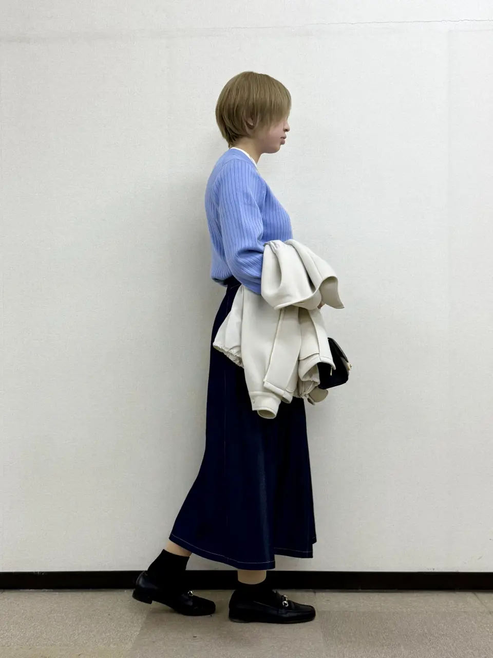 ANY SIS 村上 コーディネート画像