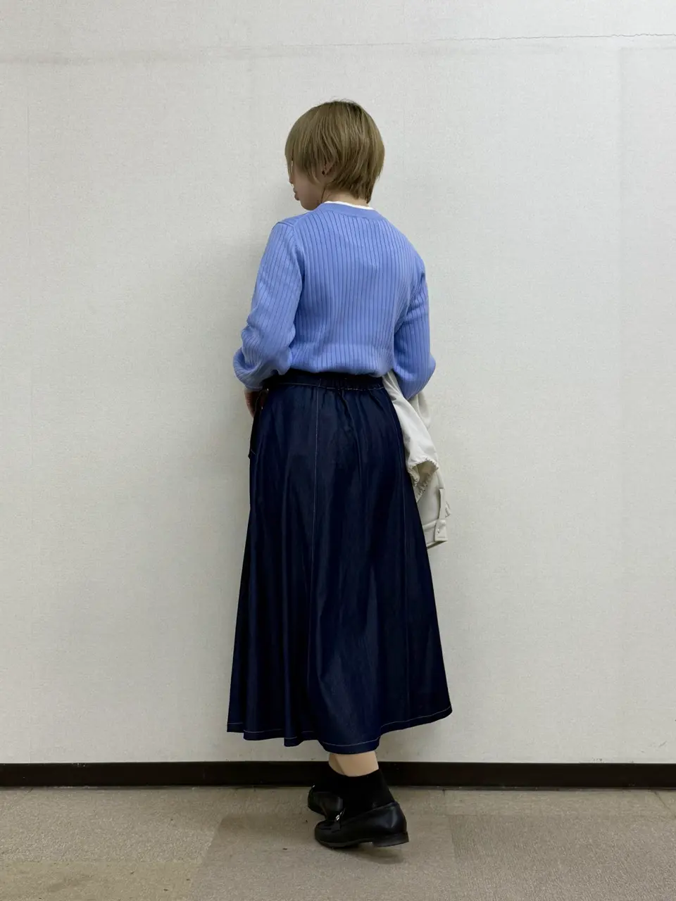 ANY SIS 村上 コーディネート画像