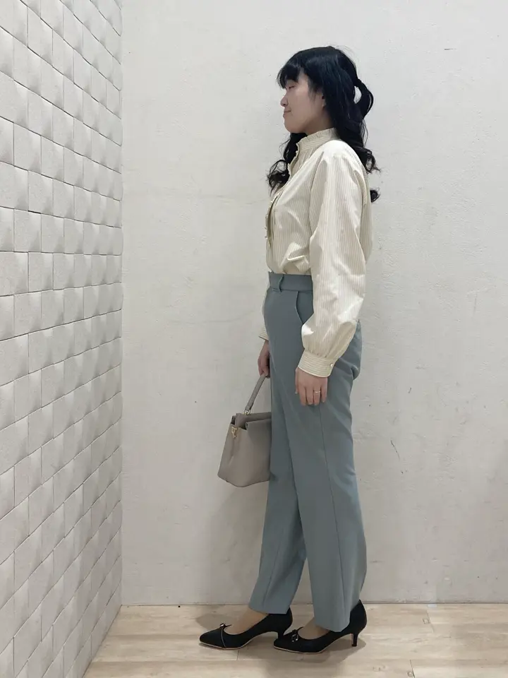 ANY SIS 川根　彩 コーディネート画像