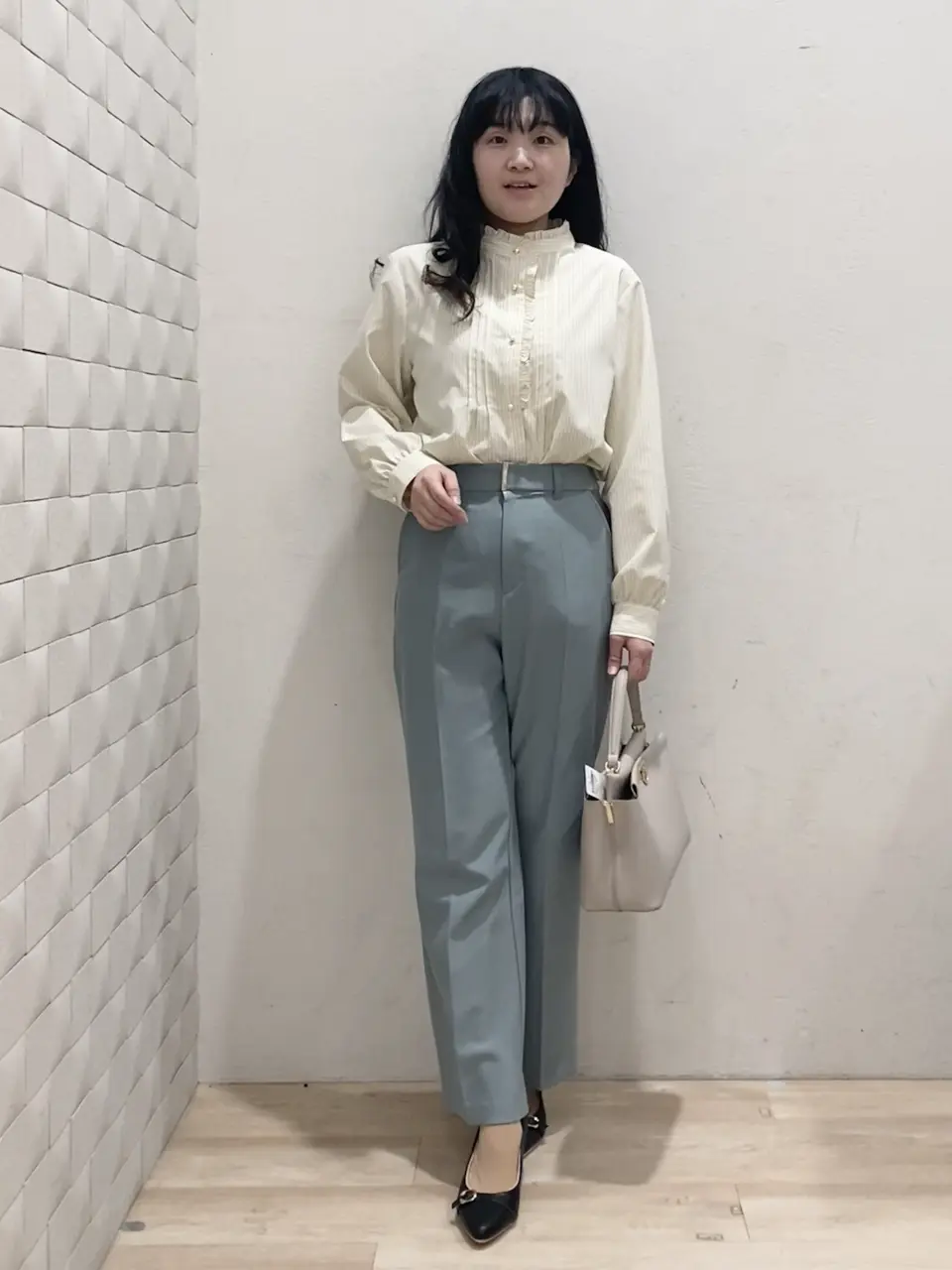  川根　彩 コーディネート画像