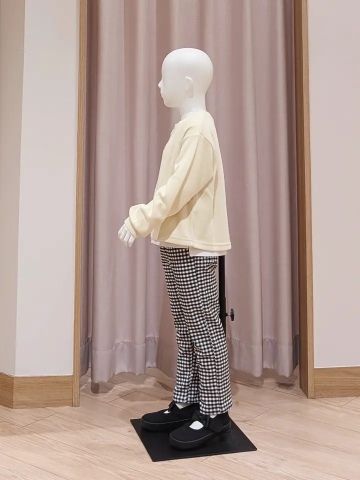 ANY 奥原 コーディネート画像