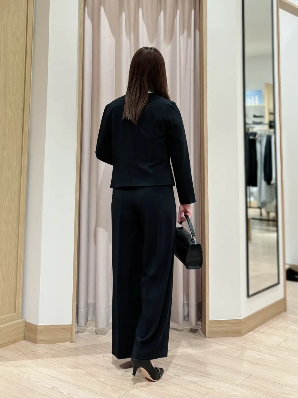 ANY SIS 濱口 コーディネート画像