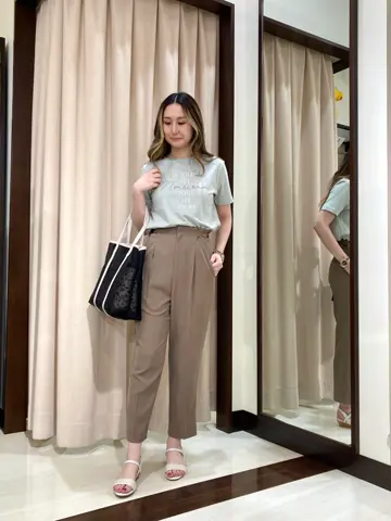 ANY SIS STAFF コーディネート画像