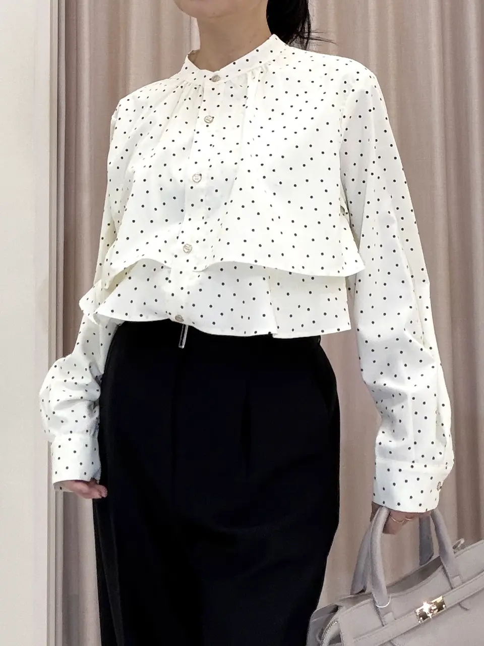 ANY SIS ナラ コーディネート画像