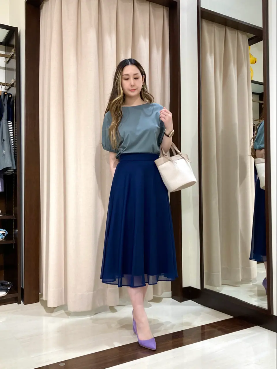 ANY SIS STAFF コーディネート画像