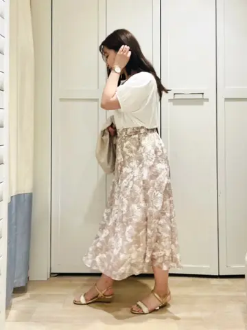 ANY SIS 藤田 コーディネート画像