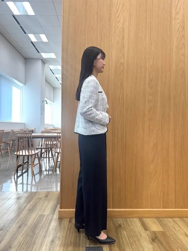 ANY SIS Eri コーディネート画像