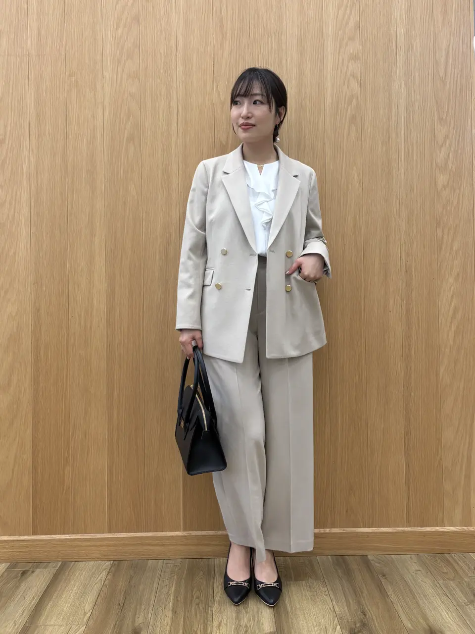 ANY SIS 清水 コーディネート画像