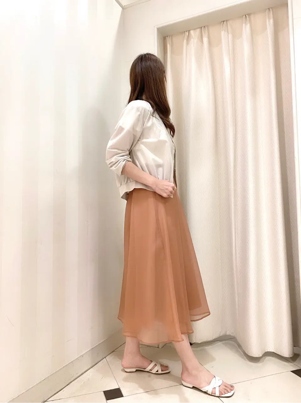 ANY SIS 金井 コーディネート画像