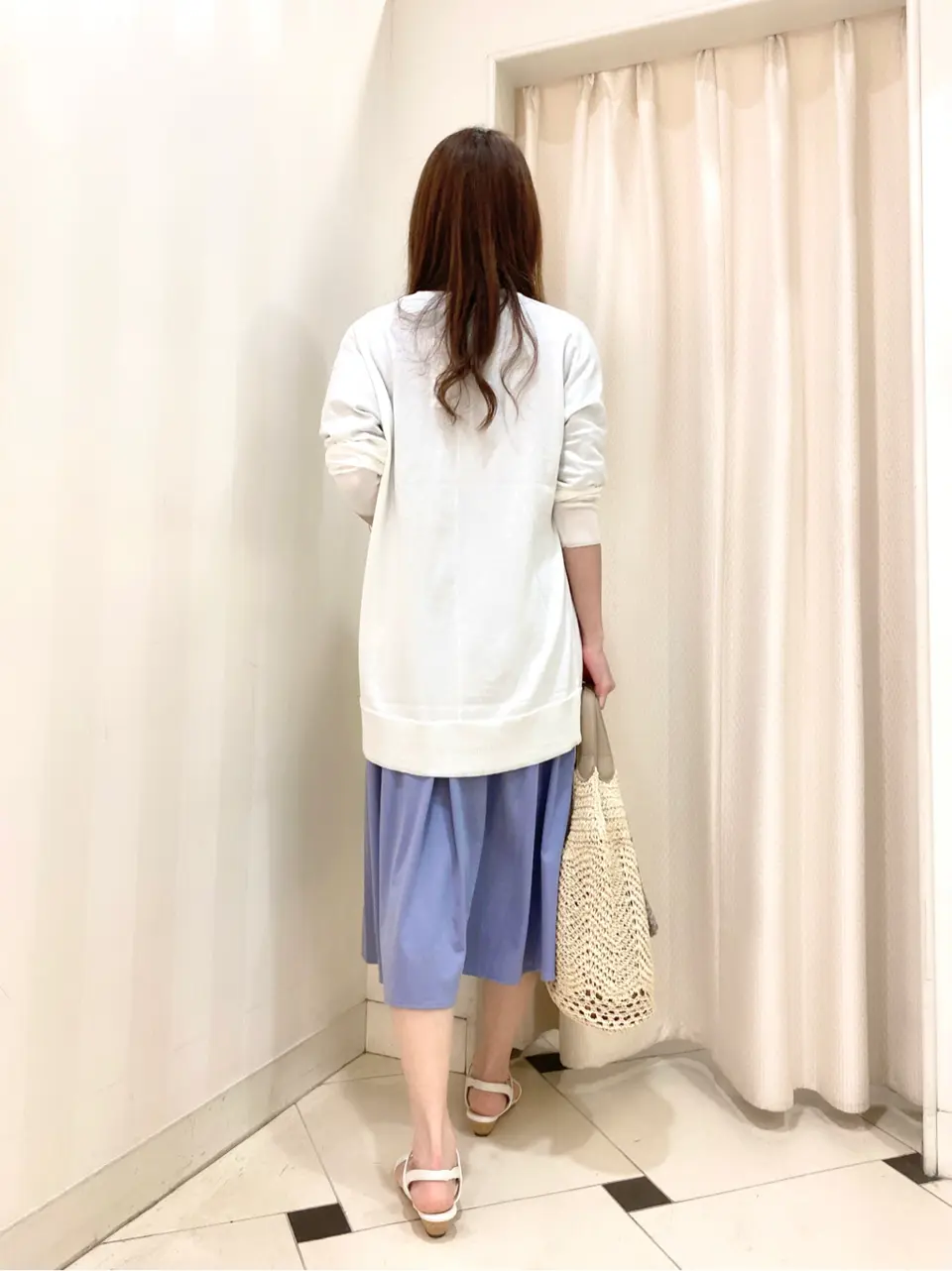 ANY SIS 金井 コーディネート画像