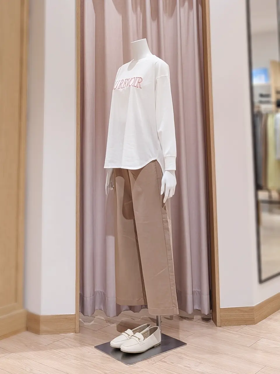 ANY 岩田 コーディネート画像