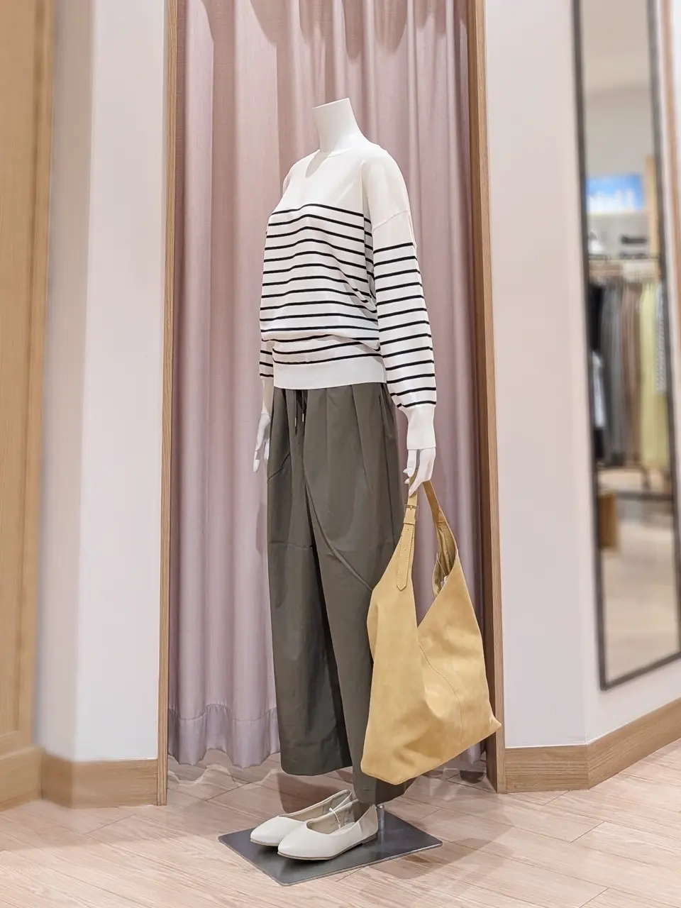 ANY 岩田 コーディネート画像