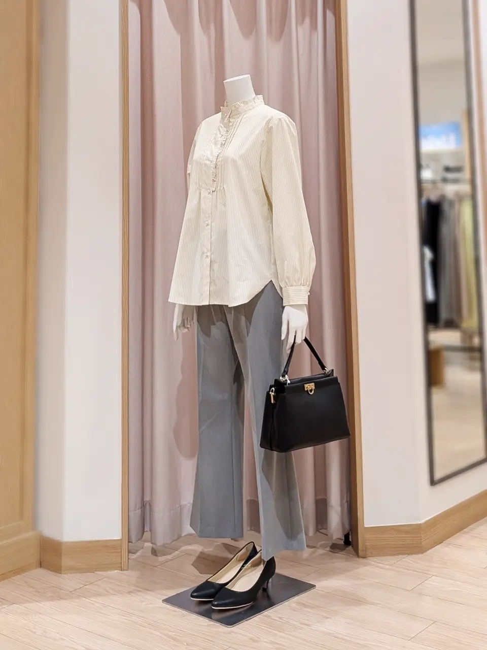 ANY SIS 岩田 コーディネート画像