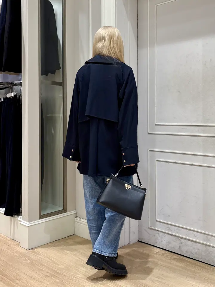 ANY SIS erika コーディネート画像