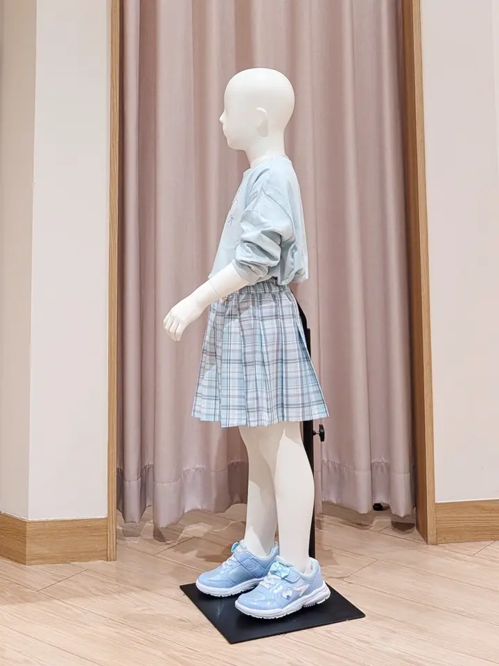 ANY 奥原 コーディネート画像