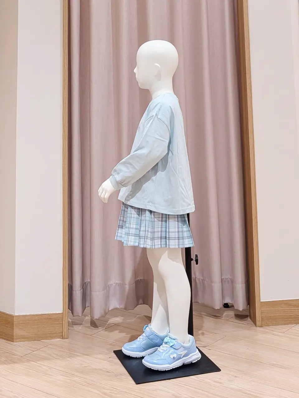 ANY 奥原 コーディネート画像