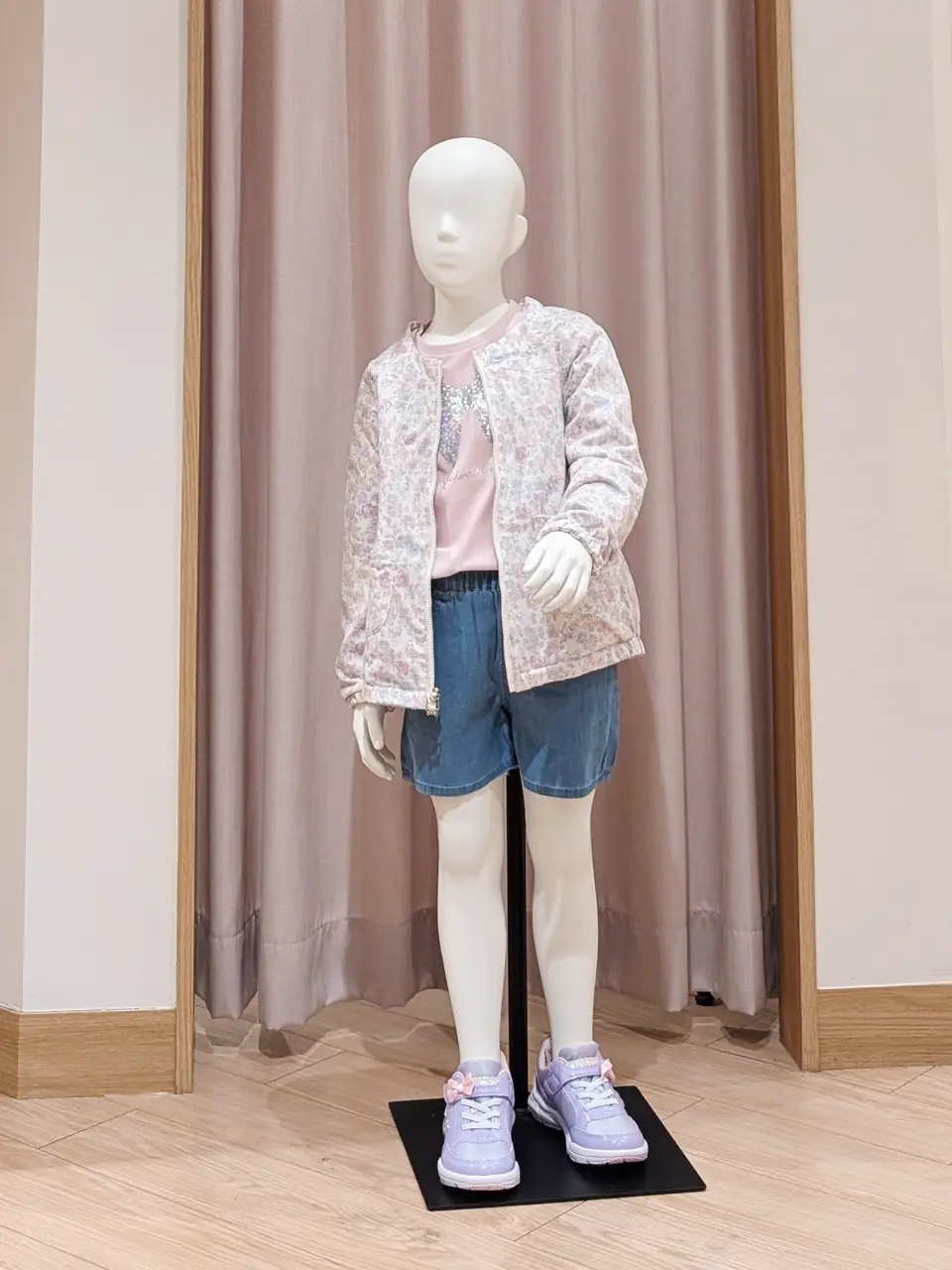 ANY 奥原 コーディネート画像