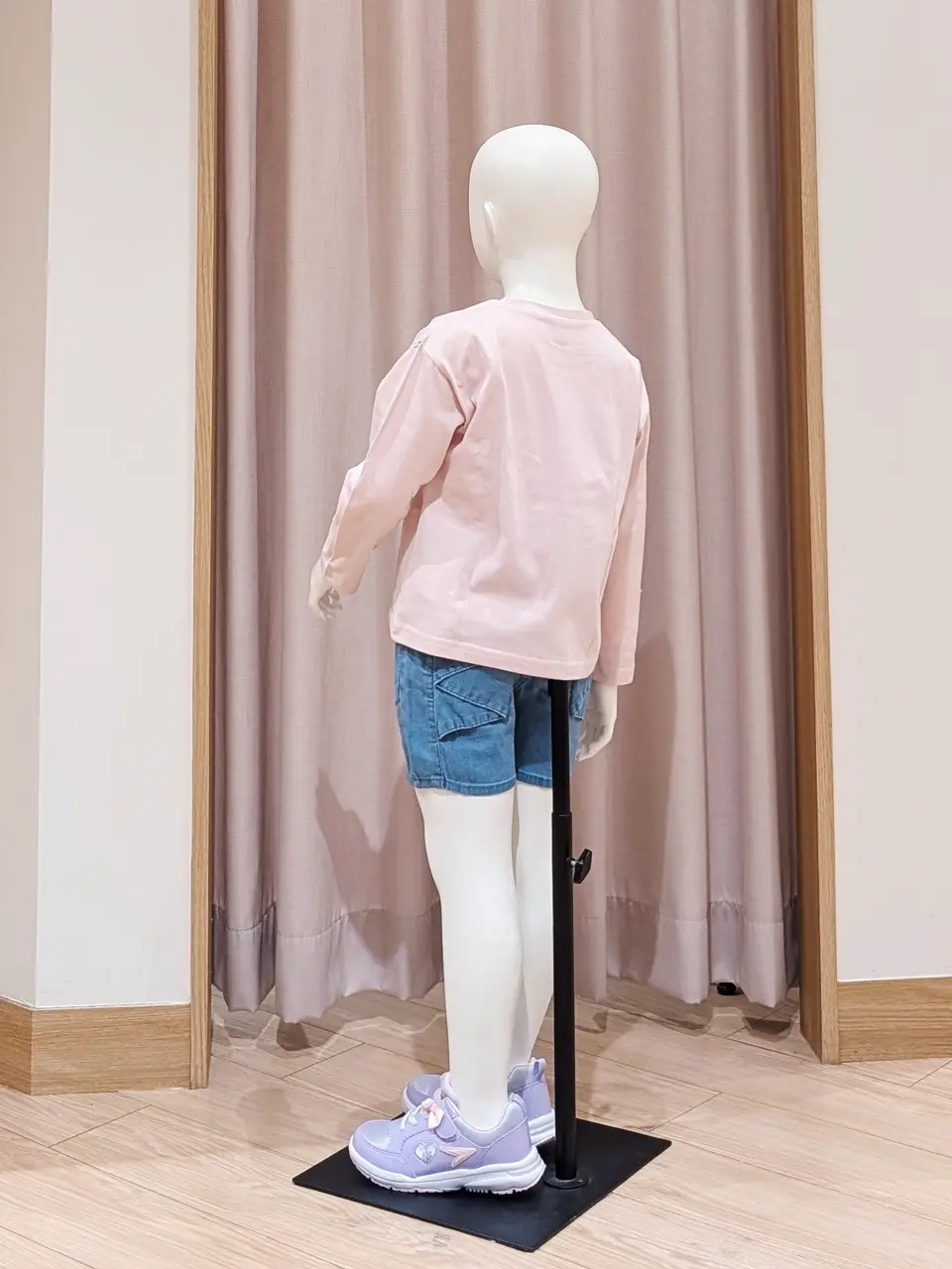 ANY 奥原 コーディネート画像