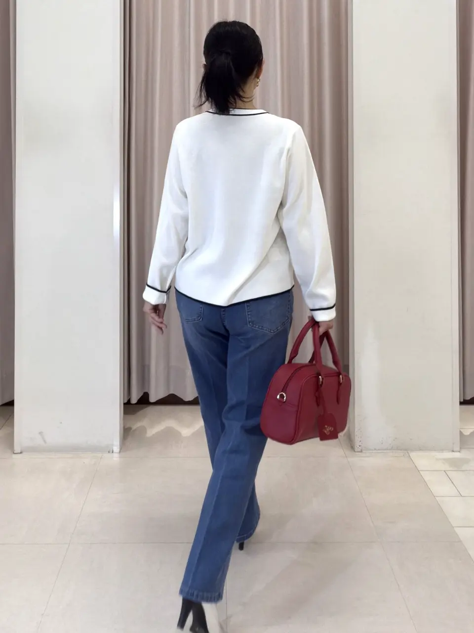 ANY SIS ナラ コーディネート画像