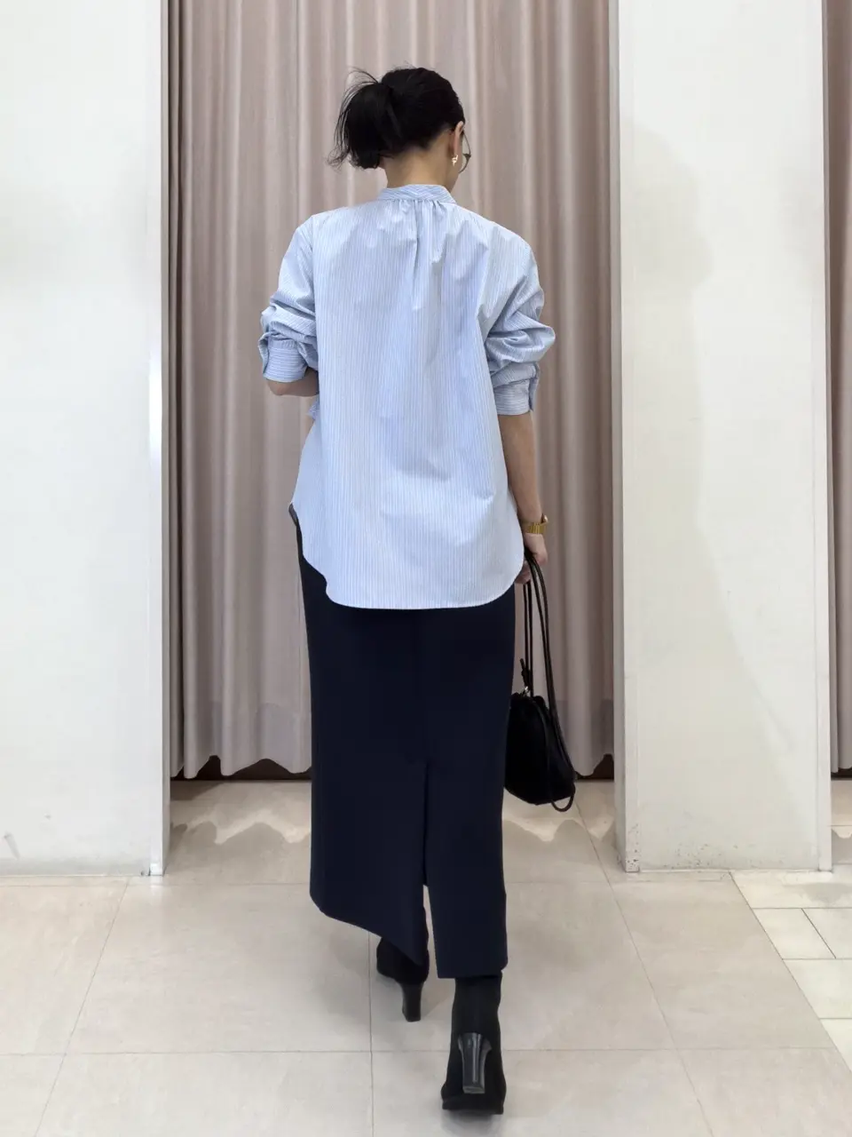 ANY SIS ナラ コーディネート画像