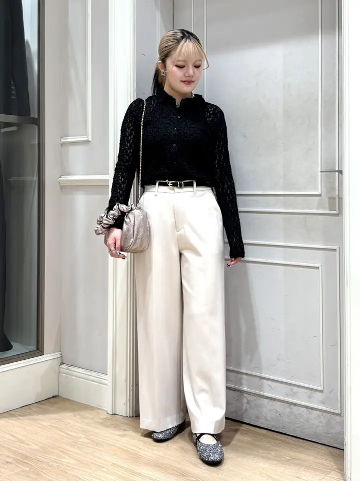 ANY SIS erika コーディネート画像