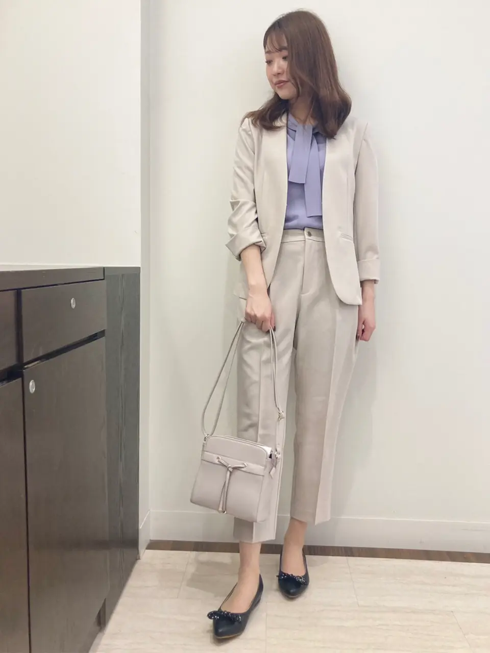 ANY SIS スタッフ コーディネート画像