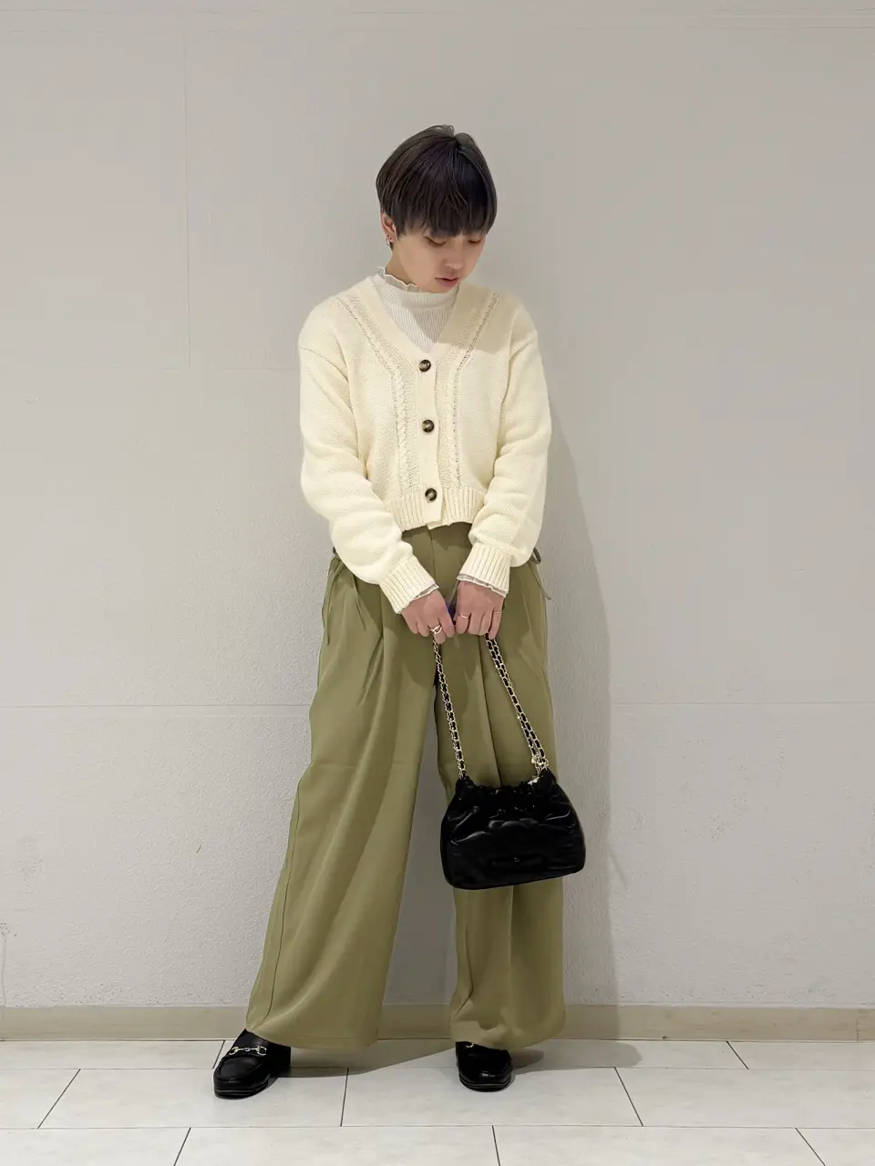  村上 コーディネート画像