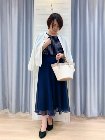 ANY SIS 丸岡 コーディネート画像