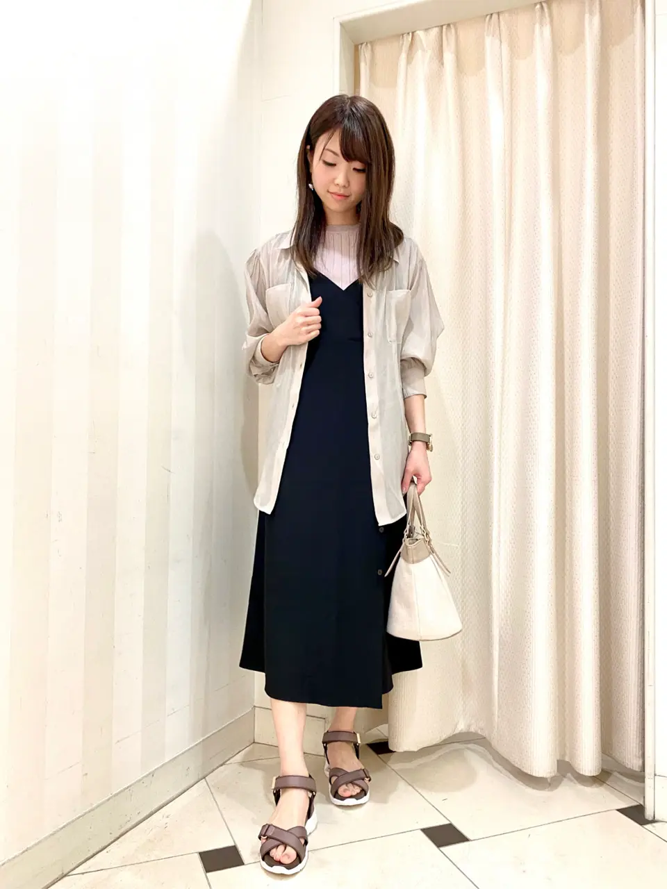 ANY SIS 金井 コーディネート画像