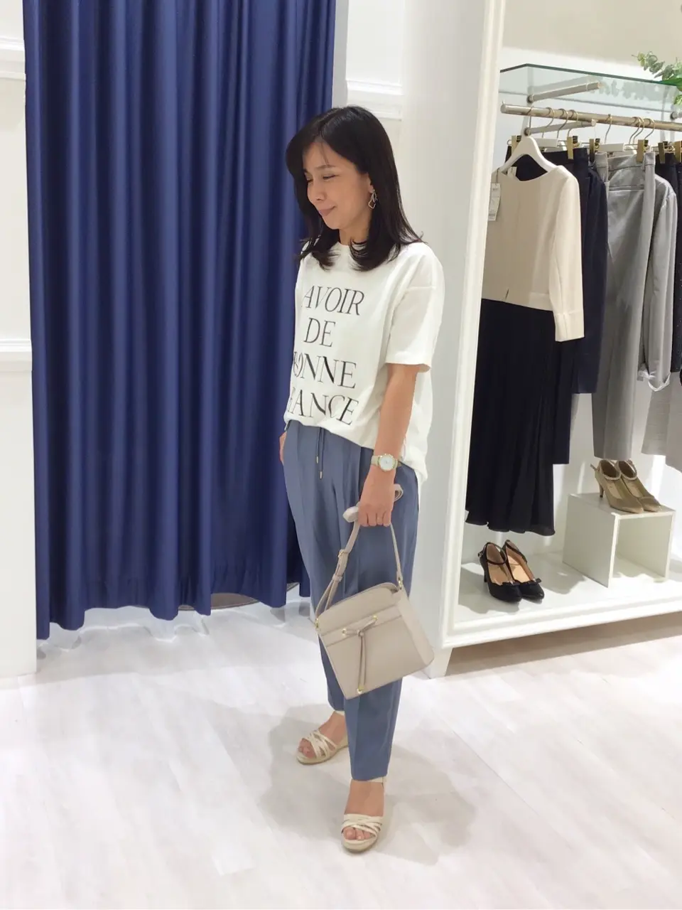 ANY SIS スタッフ コーディネート画像