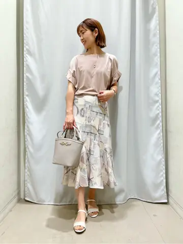 ANY SIS 濱野 コーディネート画像