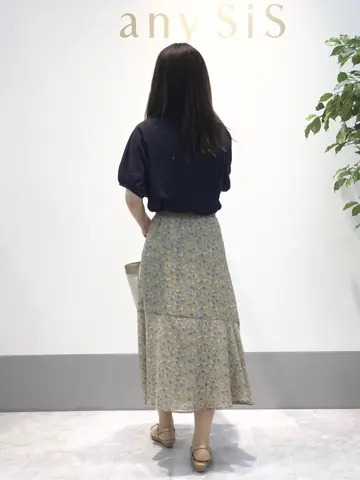 ANY SIS 岡本 コーディネート画像