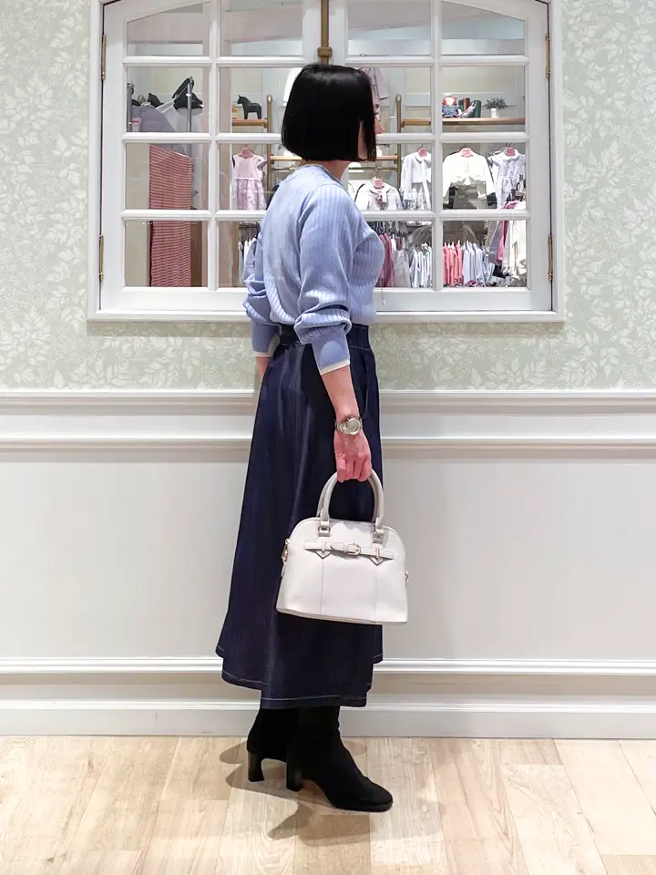 ANY SIS MIKA コーディネート画像