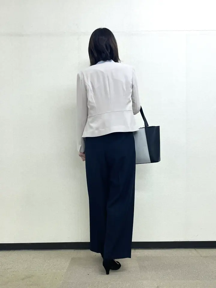 ANY SIS 小山 コーディネート画像