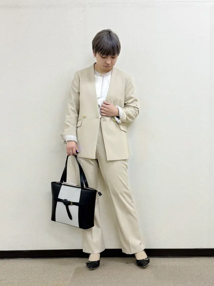 ANY SIS 村上 コーディネート画像