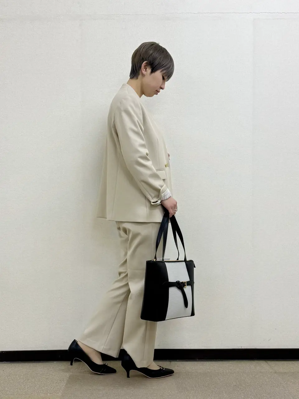 ANY SIS 村上 コーディネート画像