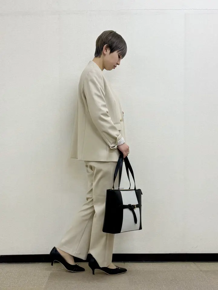 ANY SIS 村上 コーディネート画像