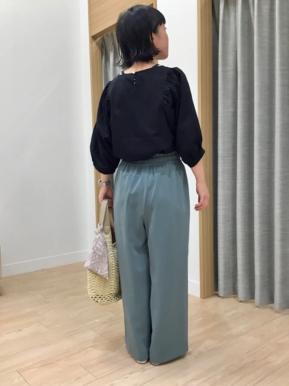 ANY SIS 濱 コーディネート画像